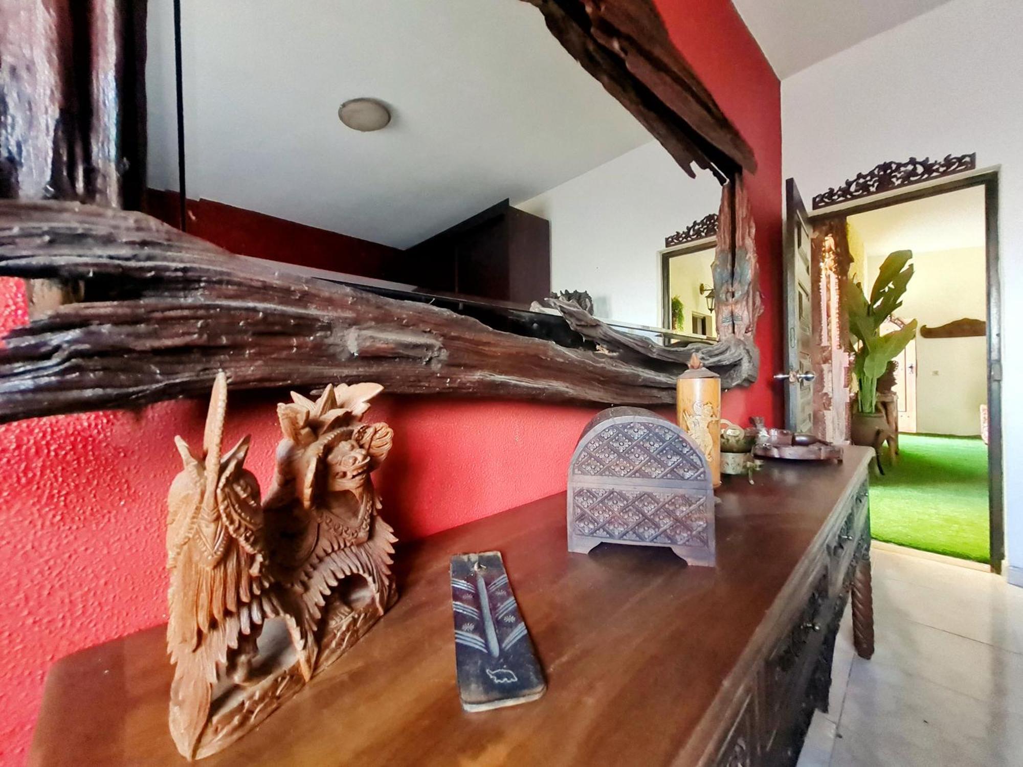 Villa Paraiso - Naturism Optional Adults Only Porches  Rum bild
